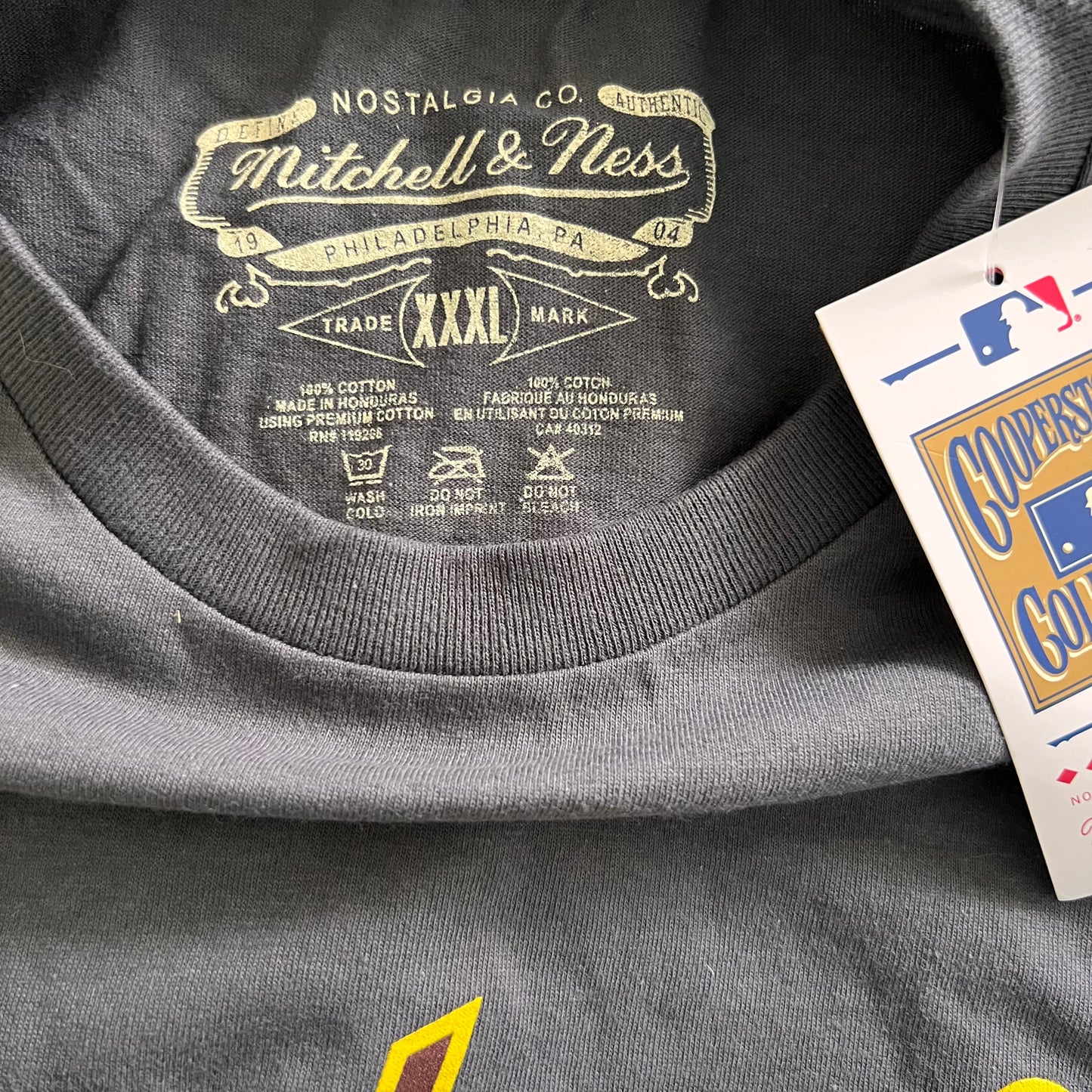 Mitchell & Ness Men's San Diego Padres Wordmark T-Shirt - Grey Heather - Size XXXL