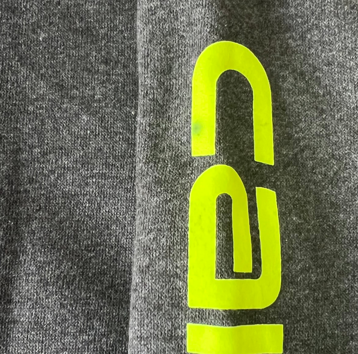 Men’s Carhartt Loose Fit Midweight Logo Sleeve Graphic Sweatshirt - Carbon Heather - Size Large