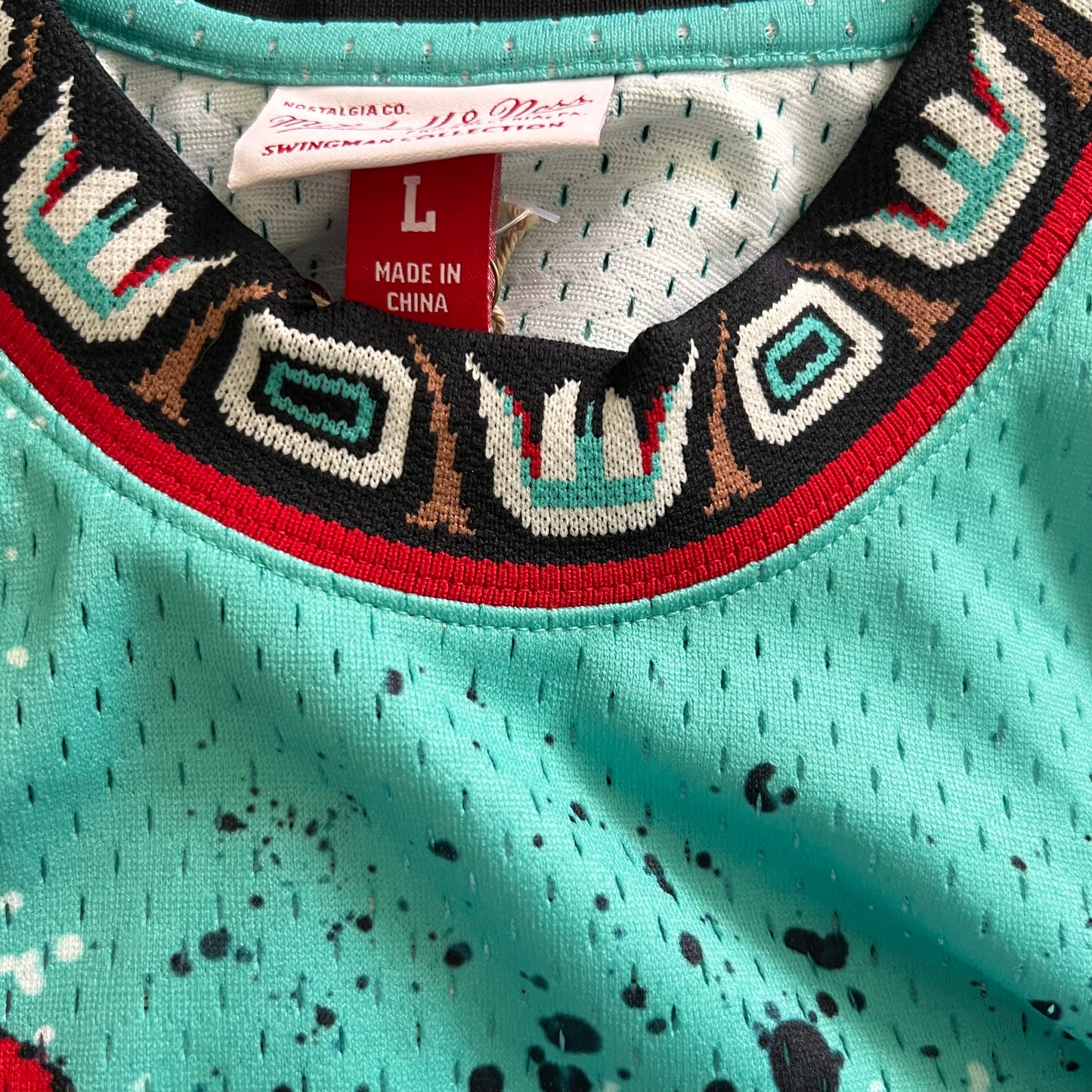 Mitchell & Ness Men’s Mike Bibby Vancouver Grizzlies Jersey - Teal - Size Large