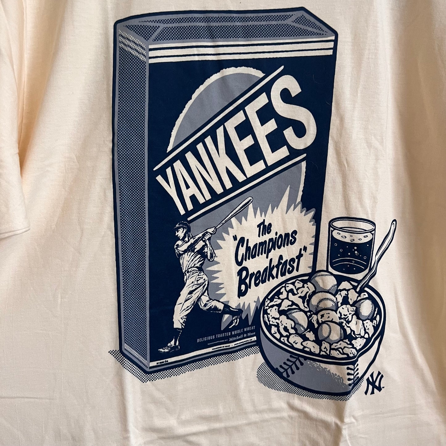 Mitchelle & Ness Men's MLB Cereal Tee New York Yankees - Cream - Size Large