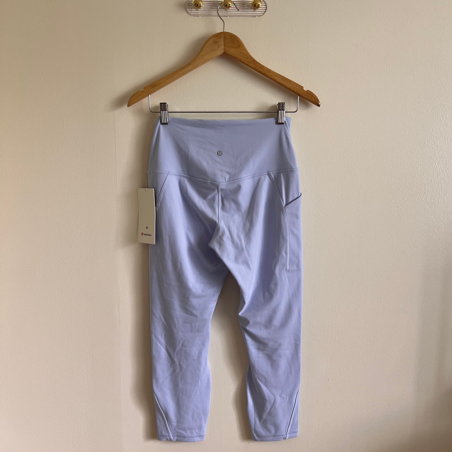 Lululemon Align High-Rise Crop Leggings with Pockets 23" - Pastel Blue - Size 8