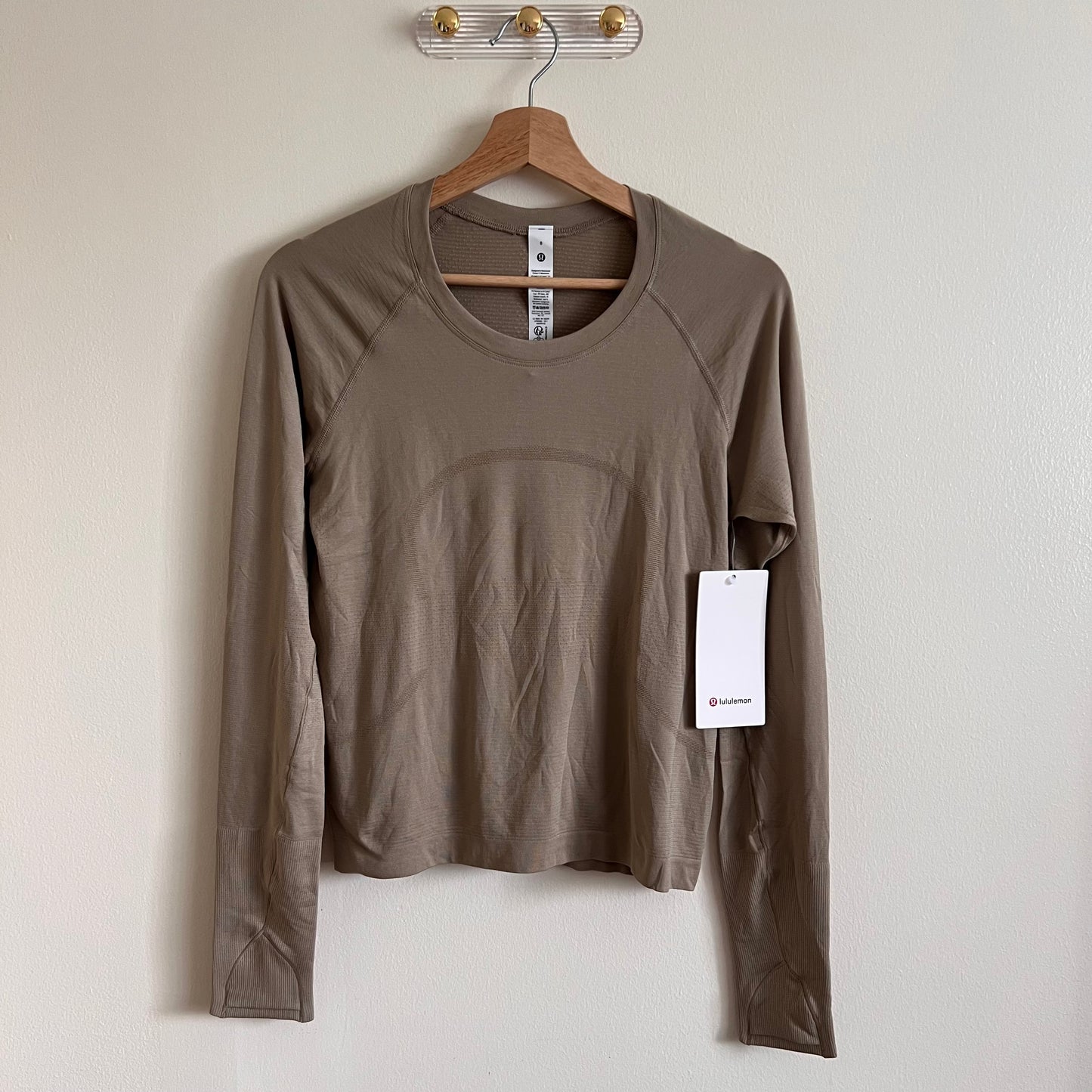 Lululemon Swiftly Tech Long Sleeve 2.0 *Race Sheer Oak - Size 8