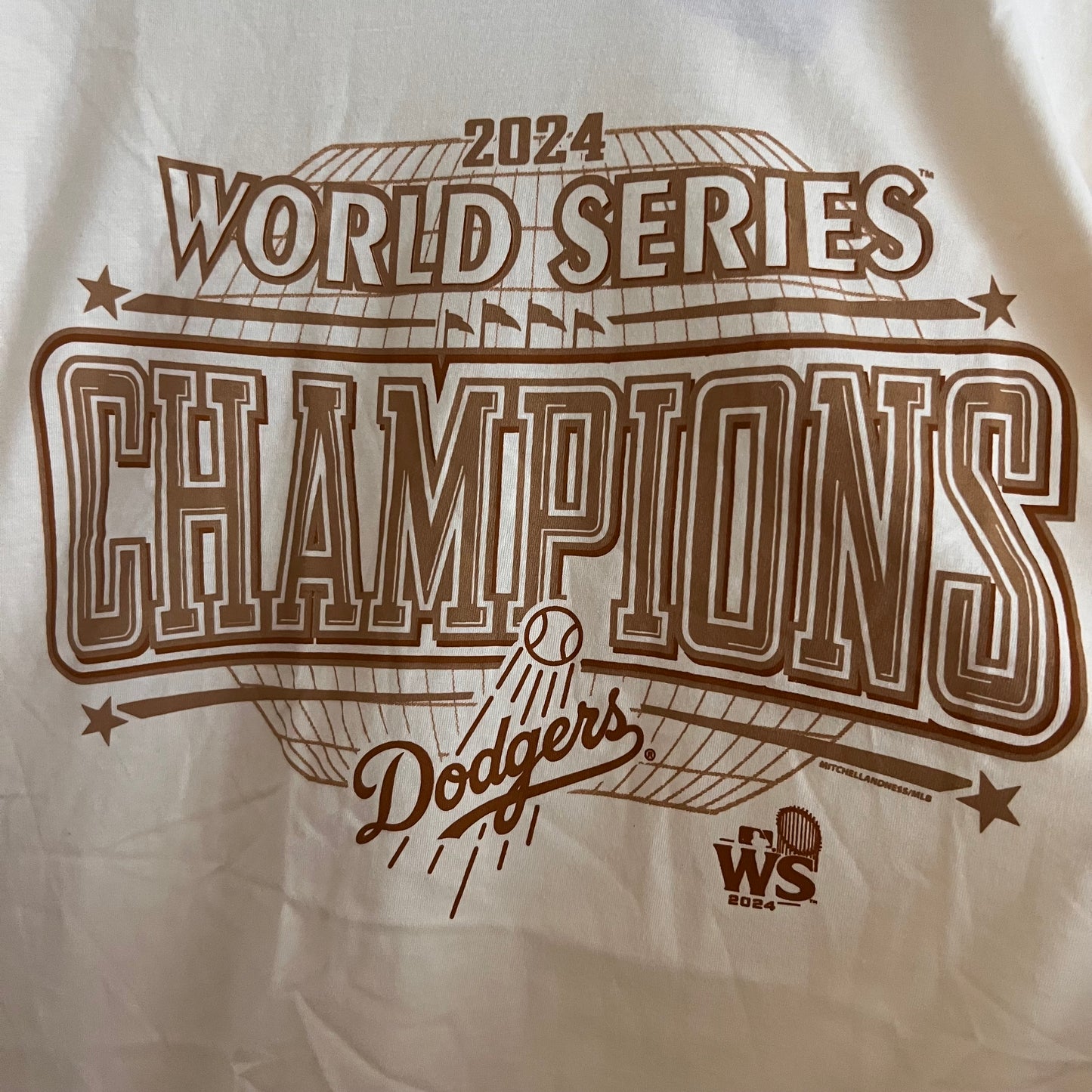 Men's LA Dodgers Mitchell & Ness 2024 World Series Champions T-Shirt - Cream - Medium