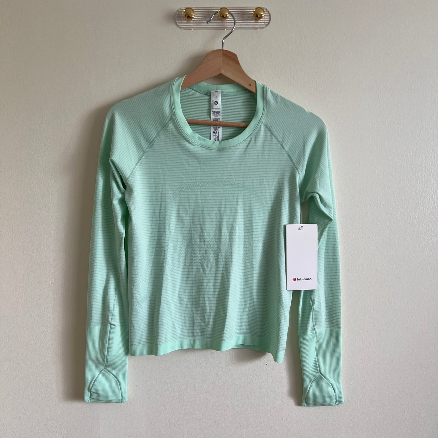 Lululemon Swiftly Tech Long-Sleeve Shirt 2.0 *Waist Length - Sea Mist / Sea Mist -Size 6