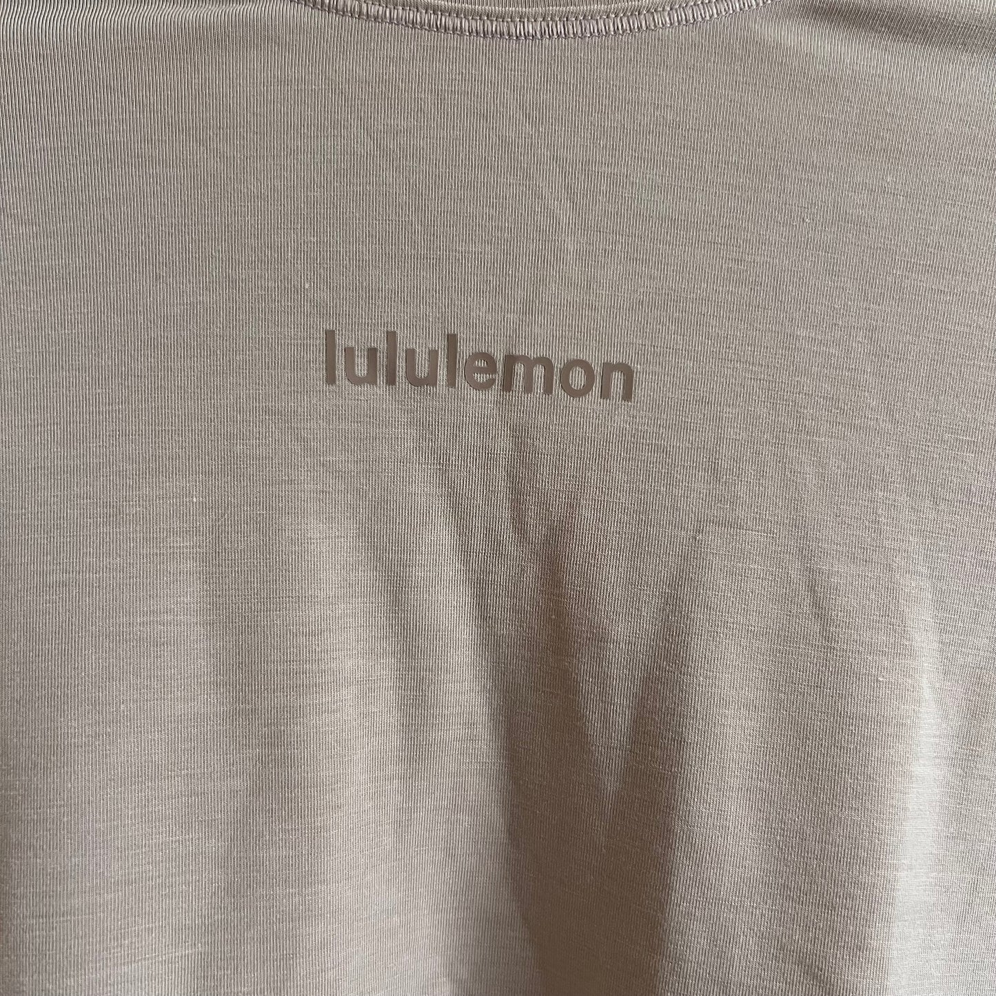 Lululemon Jersey Training Super-Crop Long Sleeve - Sheer Oak - Size 4