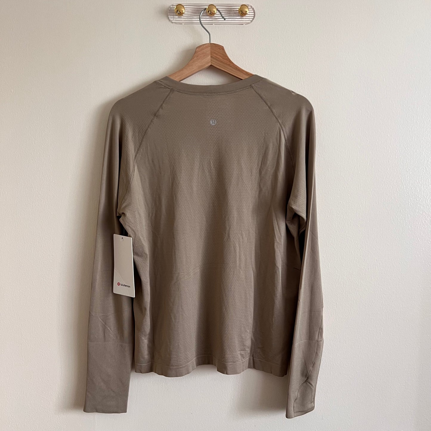 Lululemon Swiftly Tech Long Sleeve 2.0 *Race Sheer Oak - Size 14