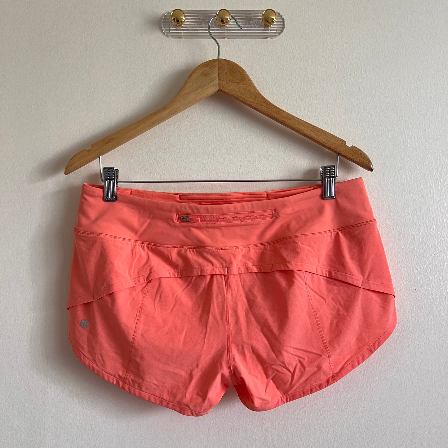 Lululemon Speed Up Low-Rise Lined Short 2.5" - Sunny Coral -Size 8