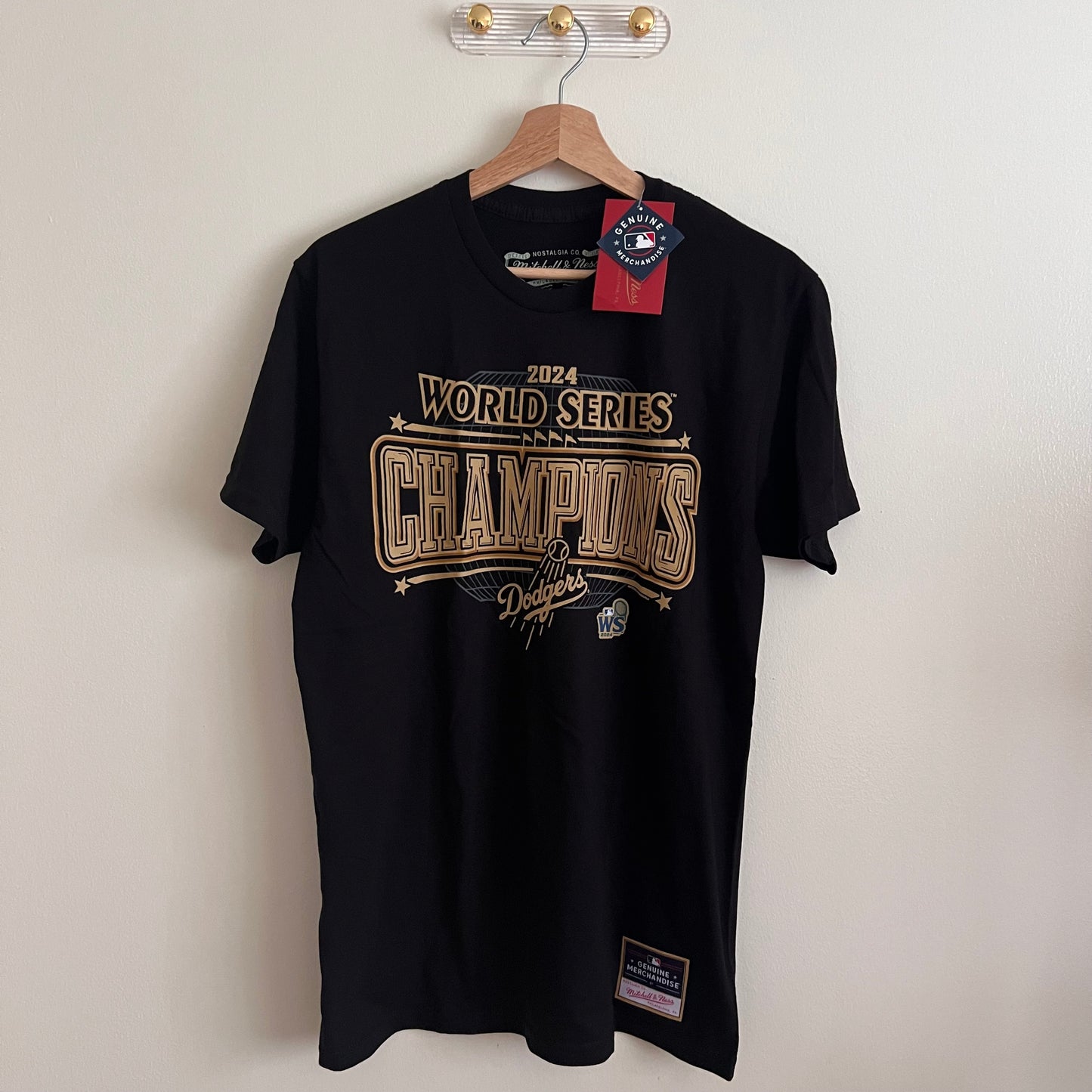 Men's LA Dodgers Mitchell & Ness 2024 World Series Champions T-Shirt - Black - Medium