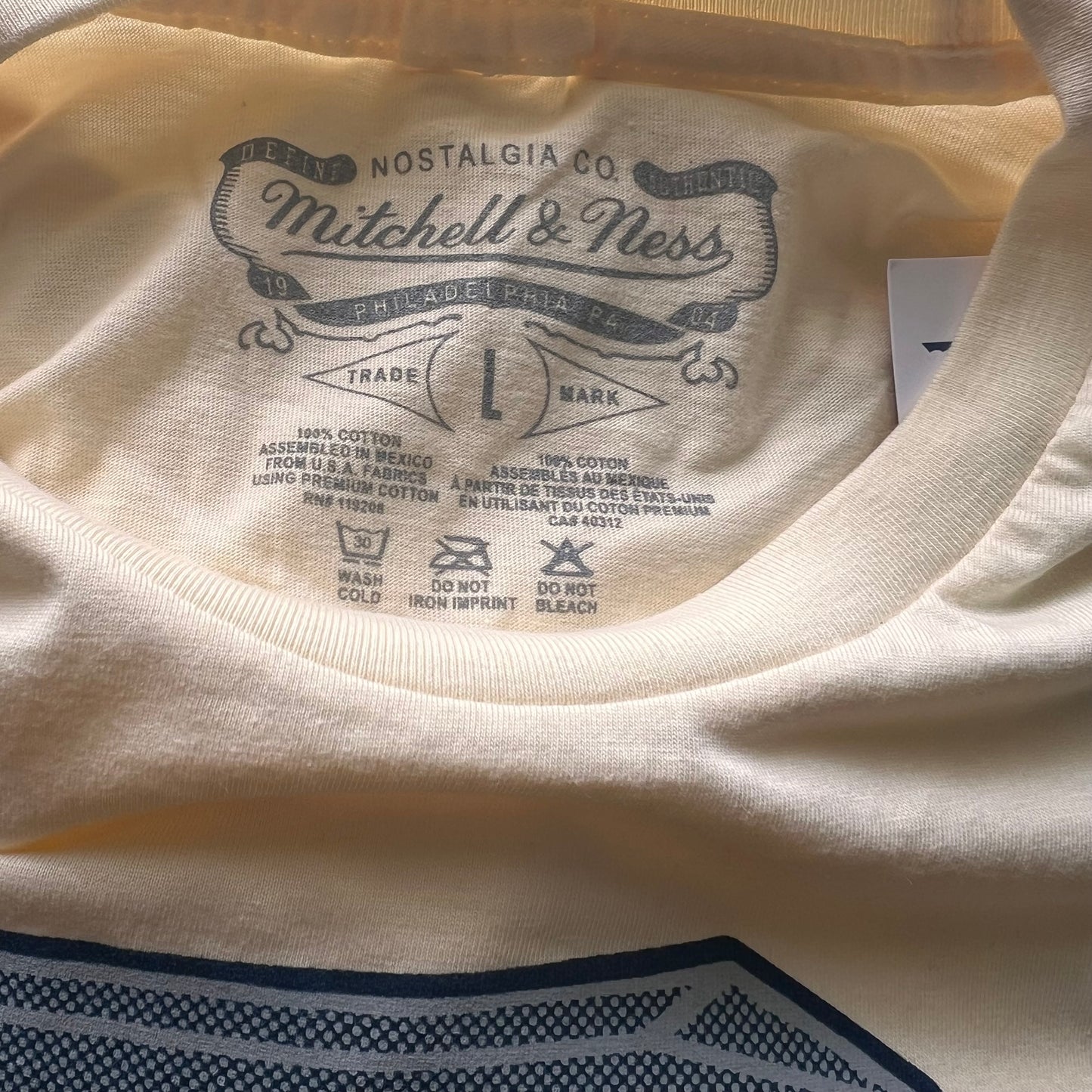 Mitchelle & Ness Men's MLB Cereal Tee New York Yankees - Cream - Size Large