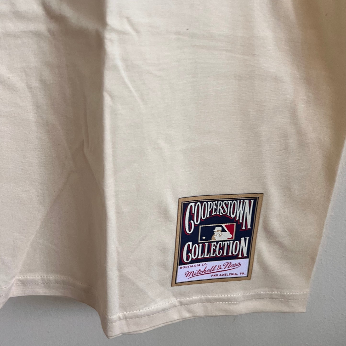 Mitchelle & Ness Men's MLB Cereal Tee New York Yankees - Cream - Size Large