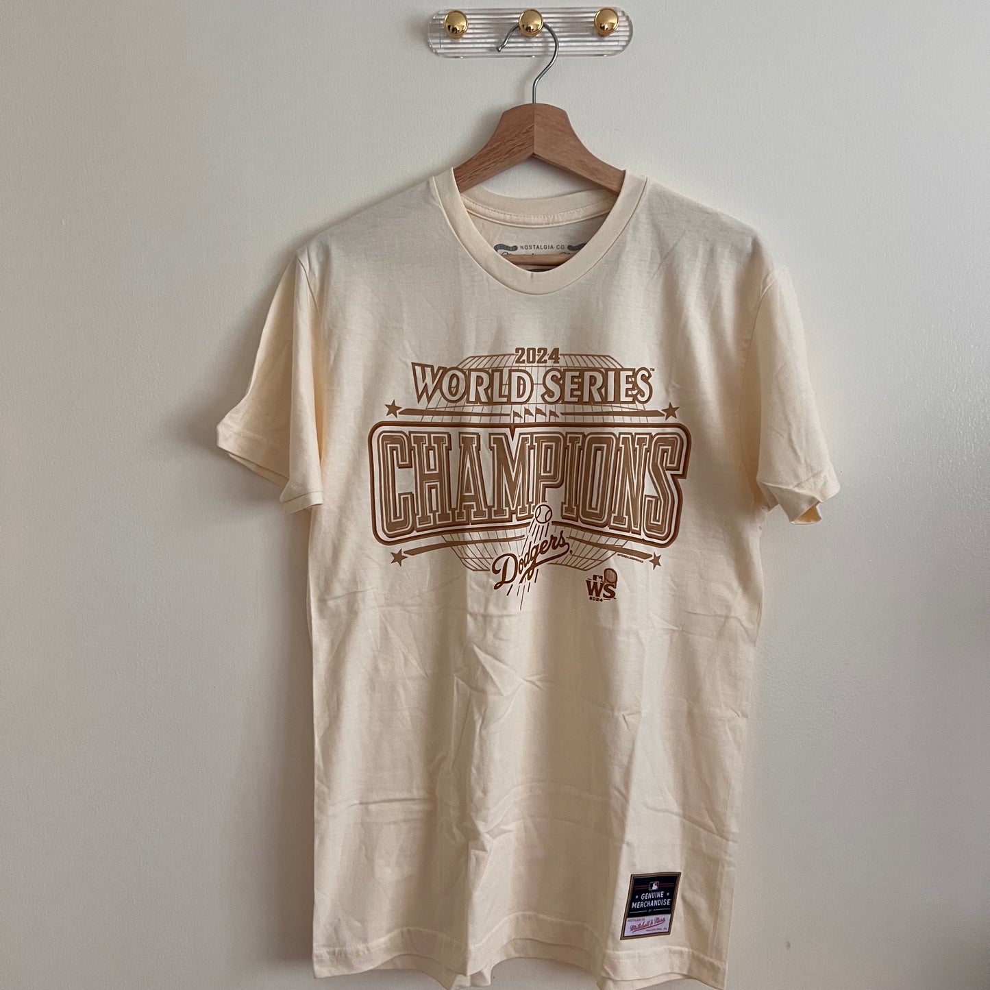 Men's LA Dodgers Mitchell & Ness 2024 World Series Champions T-Shirt - Cream - Medium