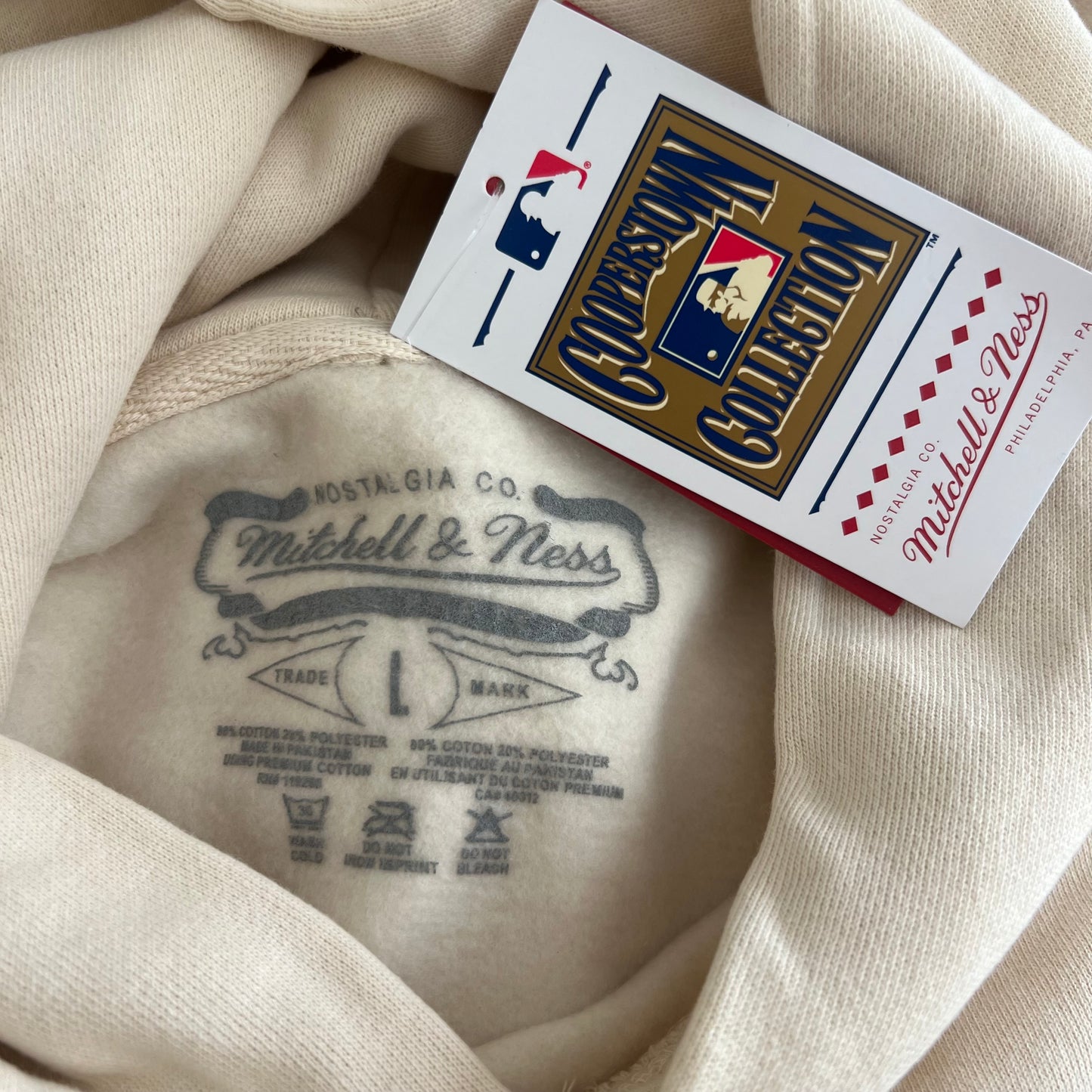 Men’s Mitchell & Ness MLB NY Yankees Cereal Hoodie - Cream - Large