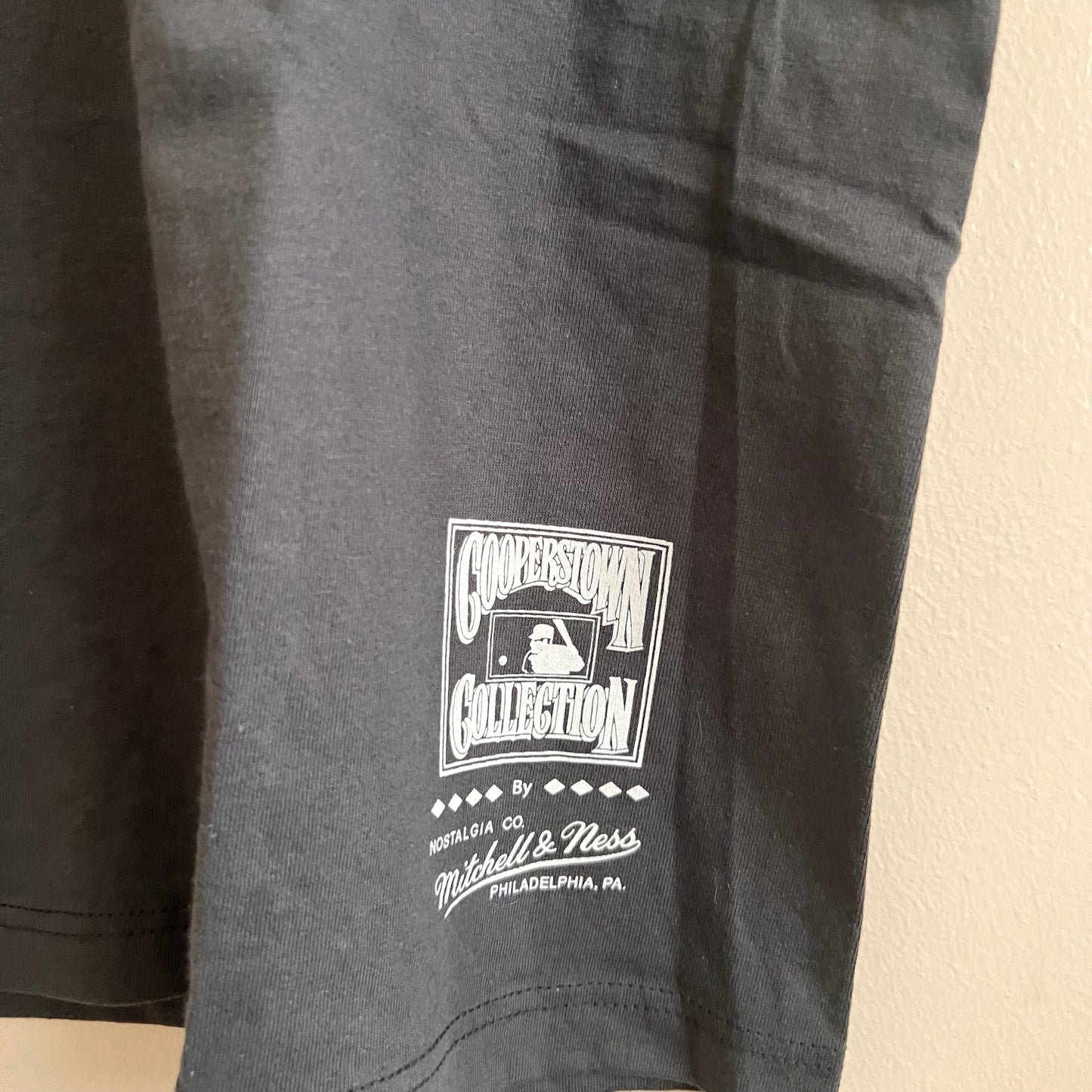 Mitchell & Ness Men's MLB NY Yankees Basic Logo Tee - Grey Heather - Size XL