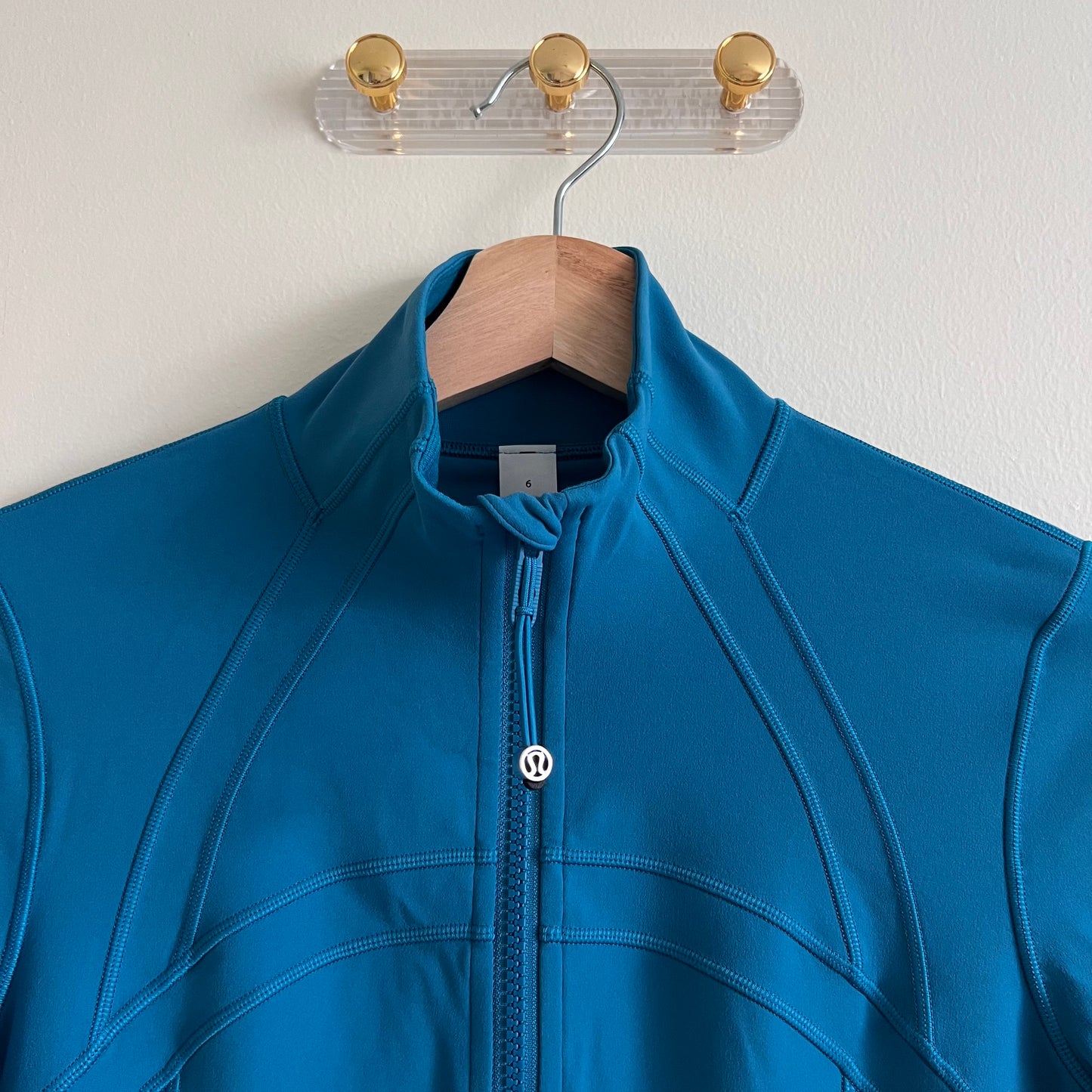 Lululemon Define Cropped Jacket *Nulu - Hawaiian Blue - Size 6