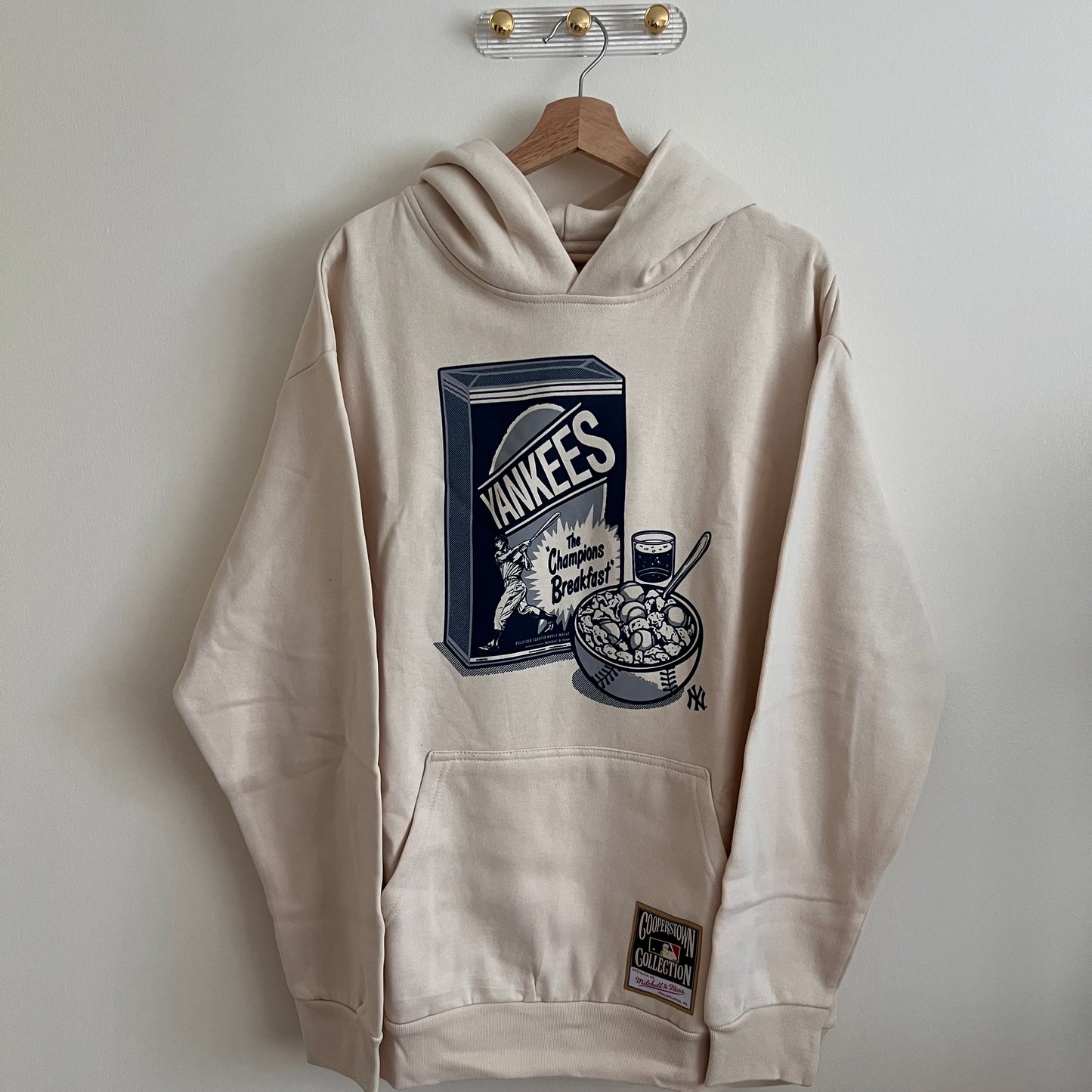 Men’s Mitchell & Ness MLB NY Yankees Cereal Hoodie - Cream - Large