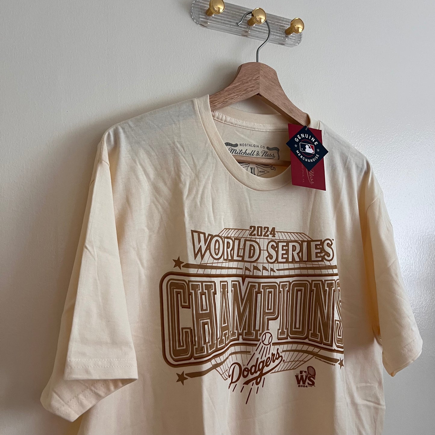 Men's LA Dodgers Mitchell & Ness 2024 World Series Champions T-Shirt - Cream - XL